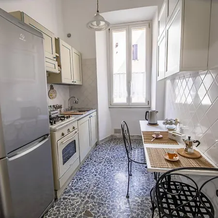 Apartment Rose Nel Cuore Di